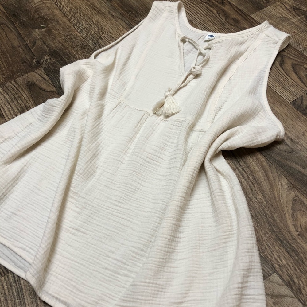 Old Navy Cream Cotton Blouse